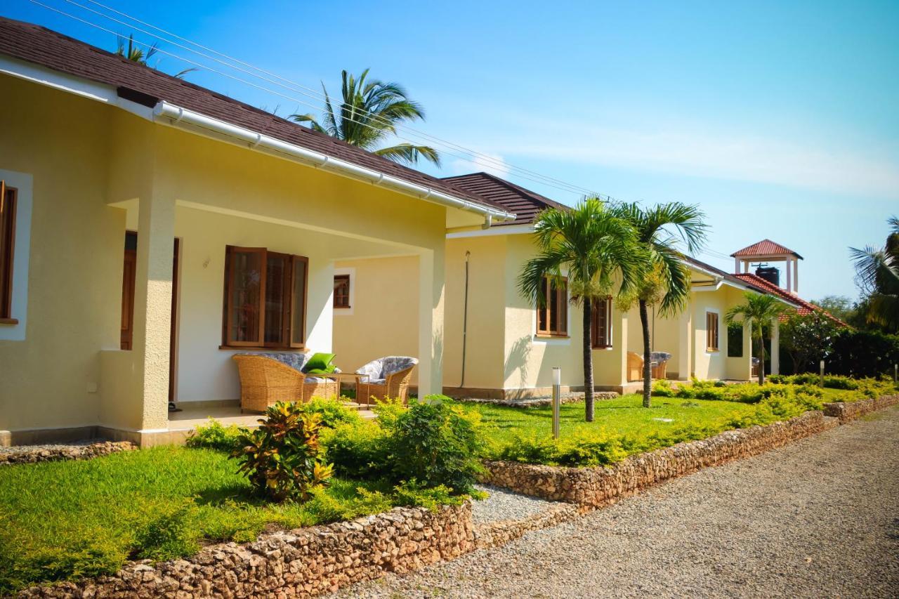 V-Szameitat Homes Diani Beach Exterior photo